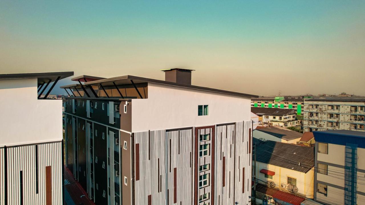 Blue Sky Residence Airport Ban Bang Phli Yai Exterior foto